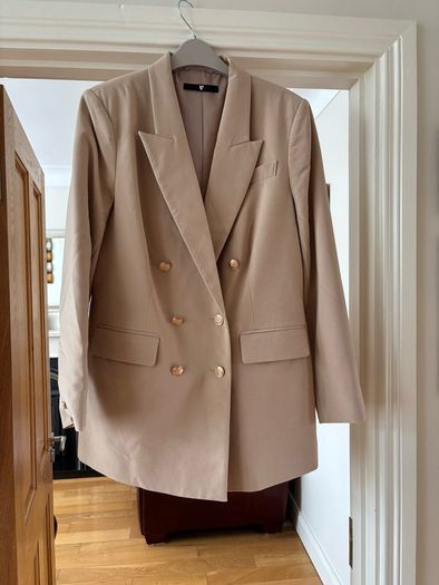 Women's beige longline military style jacket- V  by  Very - brand new never worn