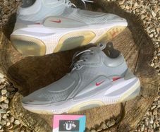 Premium Silver Nike Air Joyride CC3