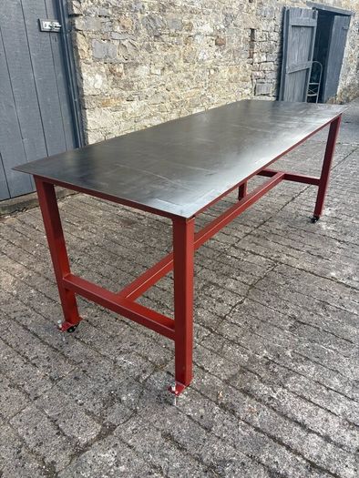 Heavy Duty Steel Work Bench