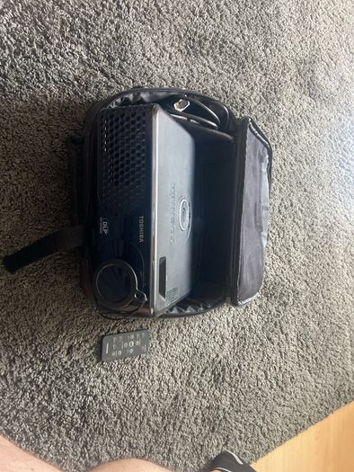 Toshiba projector