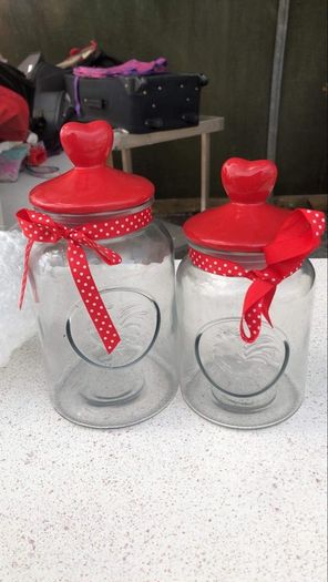 Jars storage or hug jars