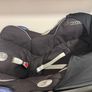 baby carseat and stroller Image 3