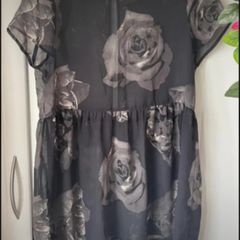 top vero Moda brown floral peplum top size small