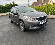 2018 Peugeot 2008 1.2 petrol with warranty