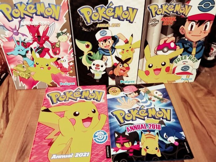 Pokemon Annuals X5.