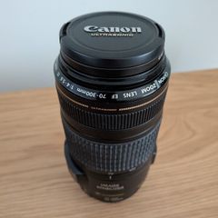 Canon EF 70-300mm f/4-5.6 IS USM Lens