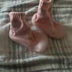 Girls shoes size 18