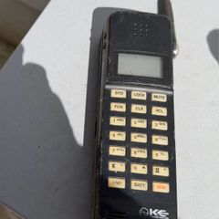 Old mobile phone/collectable