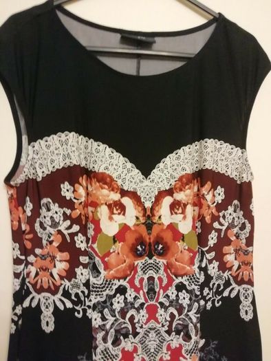 Wallis Dress. FREE POST Size S. Floral  Excellent Condition. Measurements In Description.