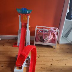 Free toys.