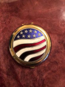Vintage Ester Lauder compact