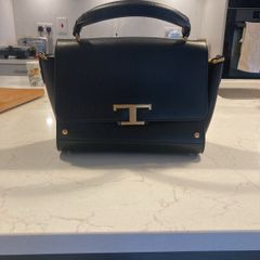 TOD'S Handbag