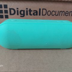 BT422 wireless Bluetooth speaker in excellent condition