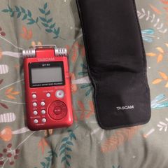 Tascam GT-R1 Portable Guitar/Bass Recorder & Practice Tool