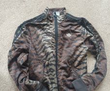 adidas tiger print boys top
