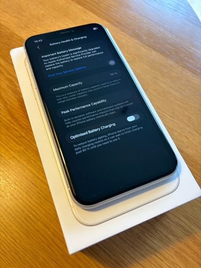 iPhone 11