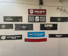 bar runner