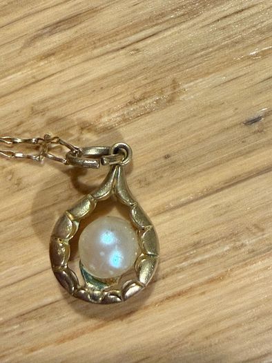 9ct Gold Pearl Pendant Vintage Necklace