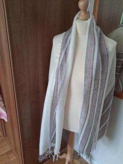 Lovely Light Shawl/Pashmina/Scarf