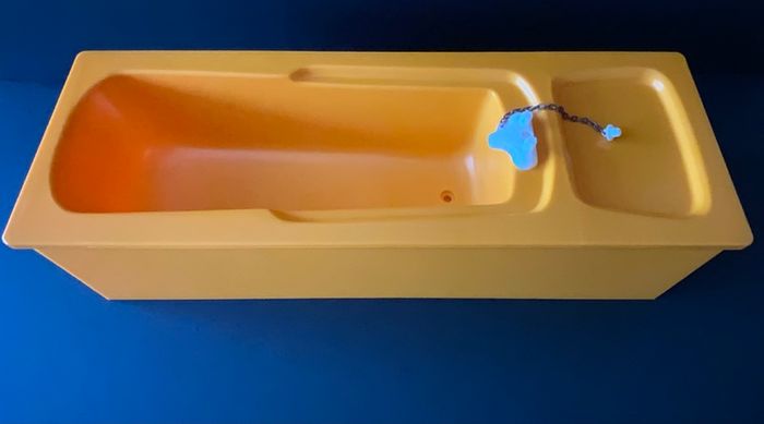 Vintage Pedigree Sindy Yellow Bath 1970s
