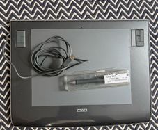 Wacom Intuos3 A4 Graphics Tablet (PTZ-930)