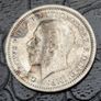 1934 United Kingdom 3 Pence - George V 4th issue silver coin Image 2