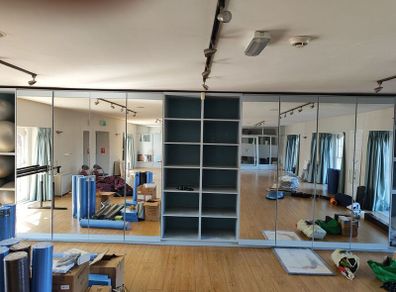 8 Mirrors