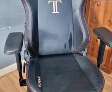 gaming chair