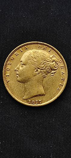 Gold coin Sovereign 1877