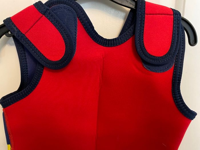 Warma Wetsuit red, 4-5years, 110cm