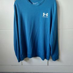 Under Armour original Authentic Jumper Mint condition