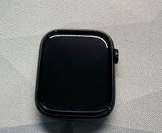 Apple Watch Series 7 45mm Nike Edition - Full Box, Charger, 3 Straps & 2 Cases