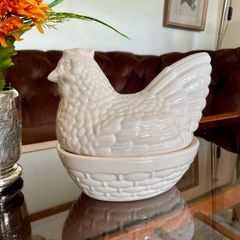 Vintage Mid Sized Cream Ceramic Hen on Nest Egg Keeper Storage Jar