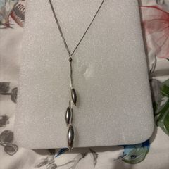 silver teardrop necklace