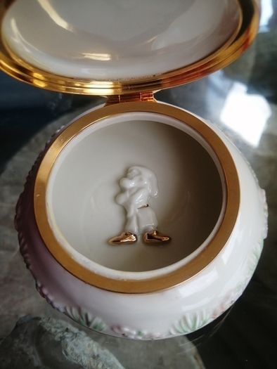 disney's grumpy treasure box by lenox