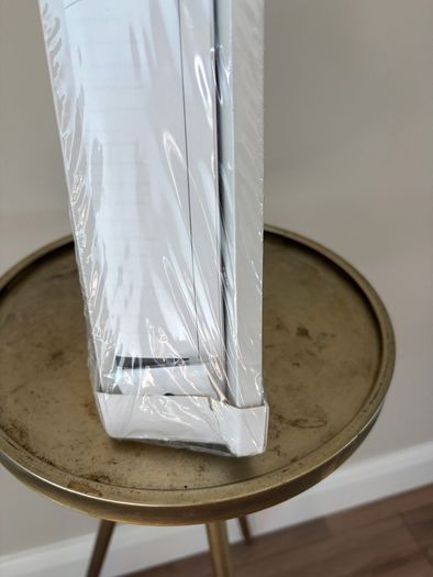 Brand new JYSK AVNEDE white Picture Ledge Shelf