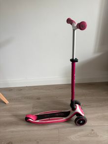 Scooter Pink