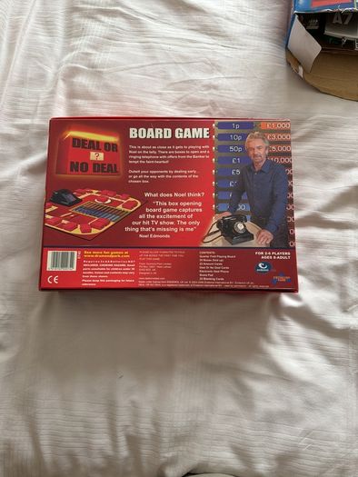 Deal or No Deal Board Game with Electronic Deal Phone Drumond Park Complete