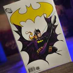 Batgirl ! Issue #17 ! The Lesson: Frogs, Snails, & Puppy-Dog Tails ! 2011 ! by DC Comics !