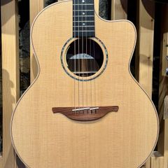 2023 Lowden 32se Stage Edition Electro Acoustic