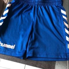 Boys Hummel shorts age 6/8