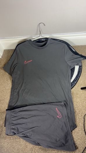 Nike Academy 2 Piece Set