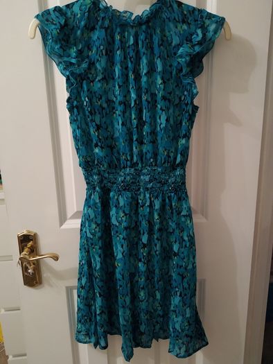 Blue dress