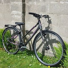 Giant Escape Ladies  - Size Small/16" - Commuting bike - Fully serviced - Excellent condition