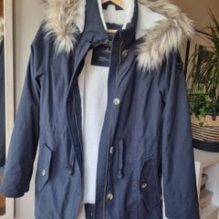 ladies Hollister jacket size 10