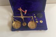 Vintage miniature brass weighting scales set
