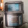 makita charger Image 2