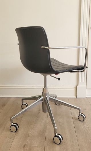 Vintage Office Chair Leather Designer Italian by Arper