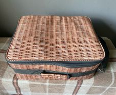 Picnic basket