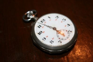Vintage Pocket Watch (in working order)